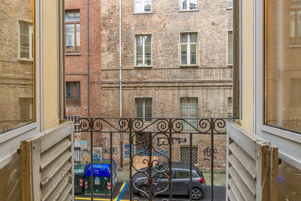 شقة Piazza Statuto Modern Loft تورينو المظهر الخارجي الصورة